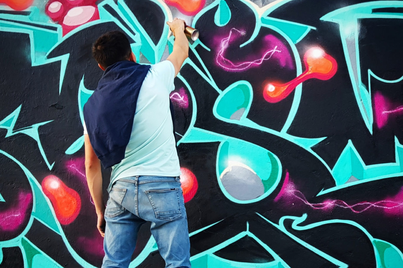 Interview with graffiti mexican graffiti writer Khosmik