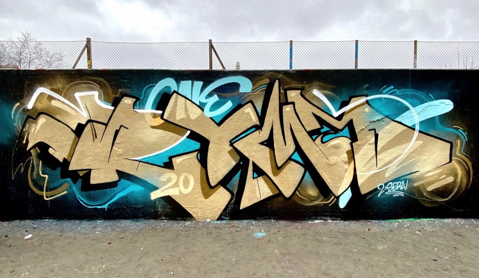 Золотое граффити