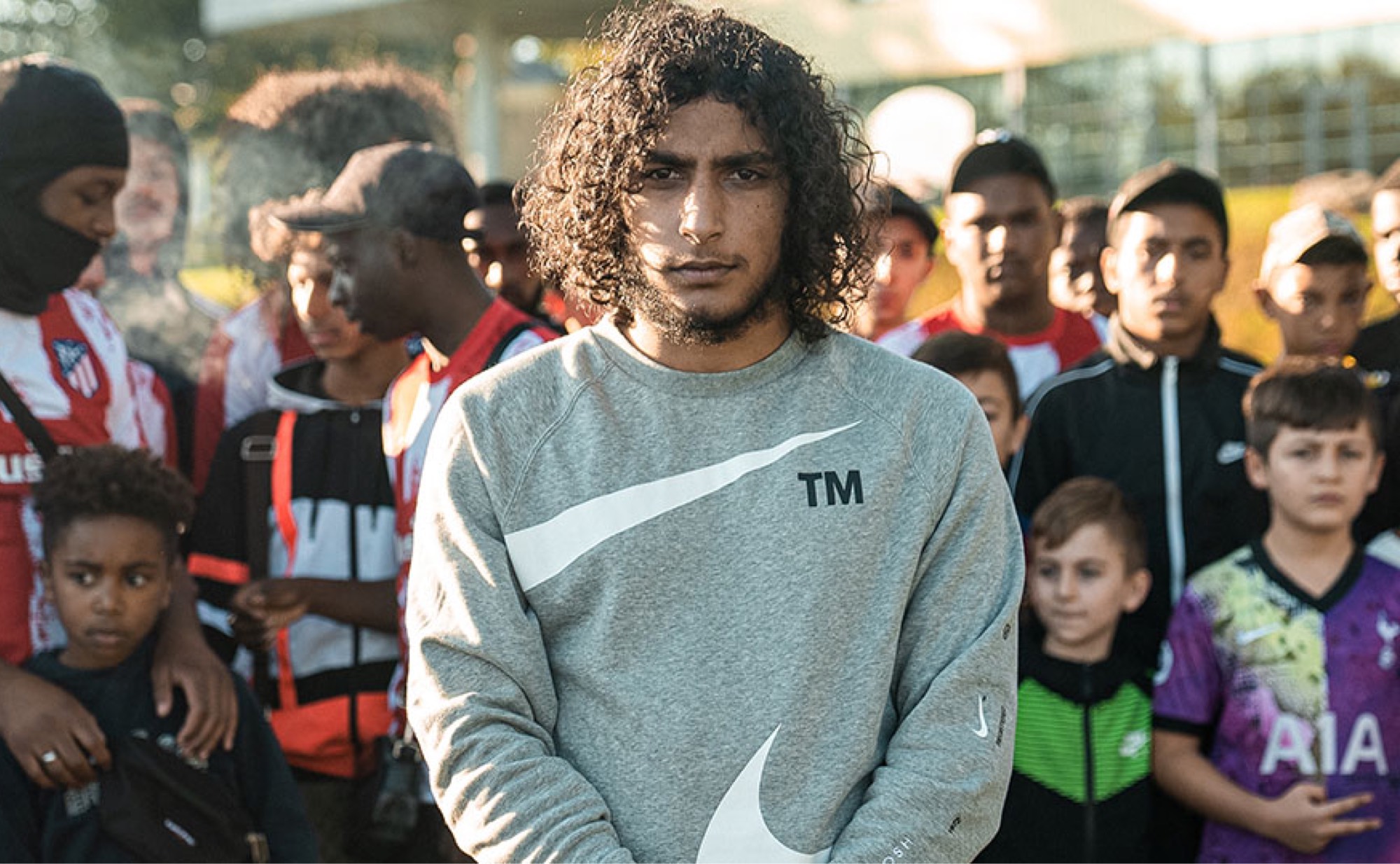 Isk Rapper ISK: a young rapper who reflects today's French hoods. - Throw Up Magazine